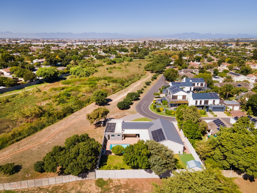 3 Bedroom Property for Sale in Kirstenhof Western Cape